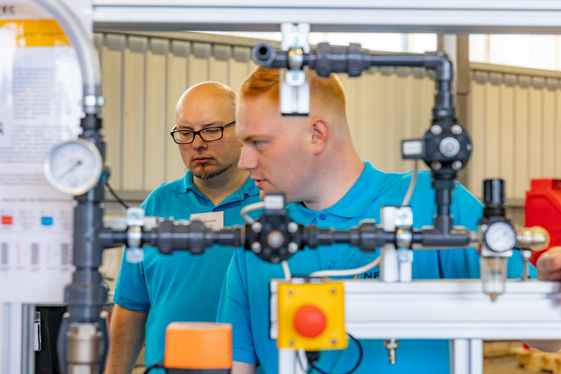 Techniker bei der Arbeit